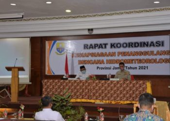 Sekda Buka Rakor Kesiapsiagaan Penanggulangan Bencana Hidrometeorologi