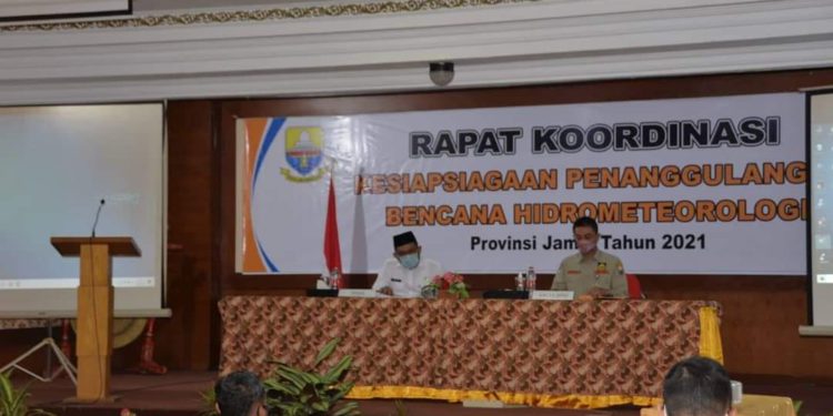 Sekda Buka Rakor Kesiapsiagaan Penanggulangan Bencana Hidrometeorologi