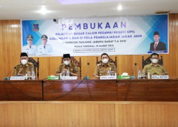 Bupati Anwar Sadat Hadiri Pembukaan Latsar CPNS Secara Daring