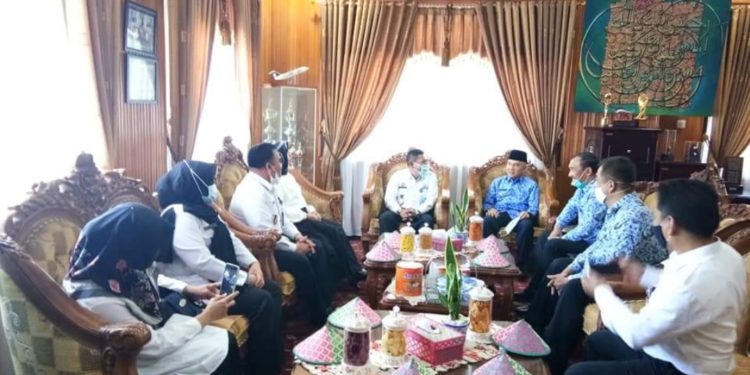 Kakanwil Kemenkum dan HAM Jambi Silahturahmi Dengan Bupati Kerinci