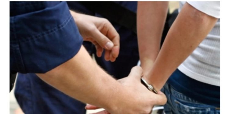 Dianggap Ganggu Kegiatan PLTA, Dua Warga Pulau Sangkar Ditahan Polisi