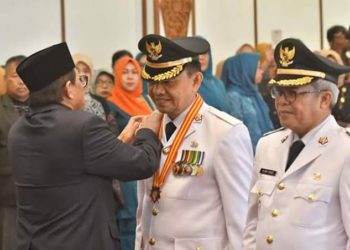 Bupati Adirozal Bantah Tidak Harmonis dengan Wabup Ami Taher