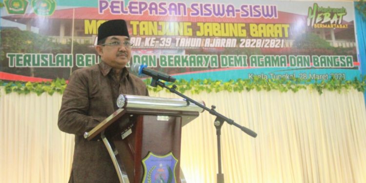Hadiri Pelepasan Siswa-Siswi MAN 1,UAS:Hargai dan Hormati Guru
