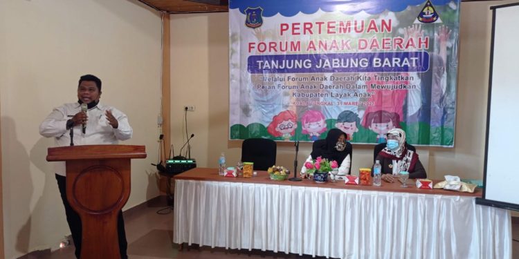 DP3AP2KB Tanjabbarat Gelar Pertemuan Forum Anak Tingkat Kabupaten