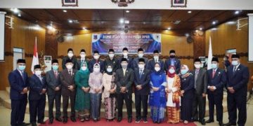 Ahmad Jahfar Pimpin Rapat Paripurna Istimewa Pergantian Antar Waktu