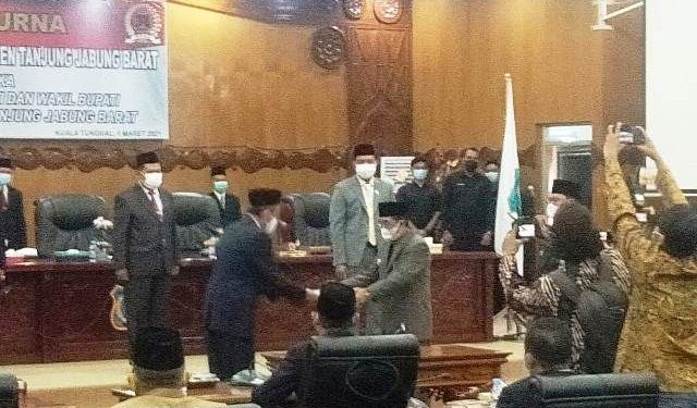 Safrial- Amir Sakib Tak Hadir, Sertijab Bupati – Wakil Bupati Tanjabbar 2021-2024 Berjalan Mulus