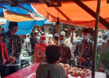 Menjelang Bulan Suci Ramadhan, Bupati dan Wakil Bupati Sidak Pasar