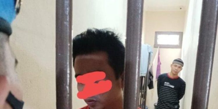 Usai Cegat Pelajar Pakai Senapan Angin,Pria Di Kerinci Ini Nekat Todong Keris Ke Polisi