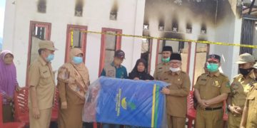 Pemkab Kerinci Menyalurkan Bantuan Untuk Korban Kebakaran