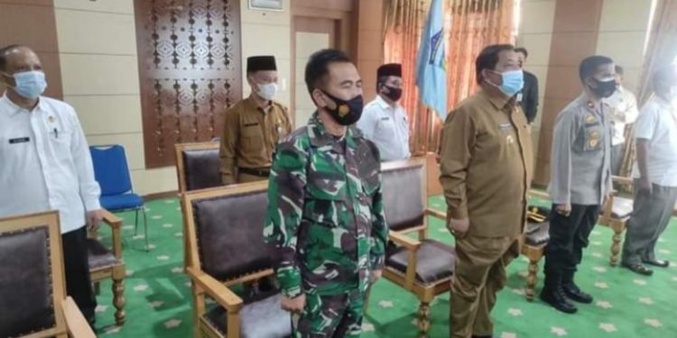 Jajaran Pemkot Sungai Penuh Rakor Dengan Presiden Jokowi Terkait Pencegahan Covid-19 Dan Perekonomian