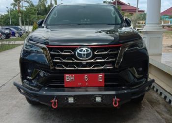 Akui Tak Tahu Harga Mobil Dinas Baru Sekda Tanjab Barat