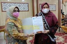 Masnah Albusyro Dilantik Menjadi Bunda PAUD Kabupaten Muaro Jambi periode Tahun 2020-2024