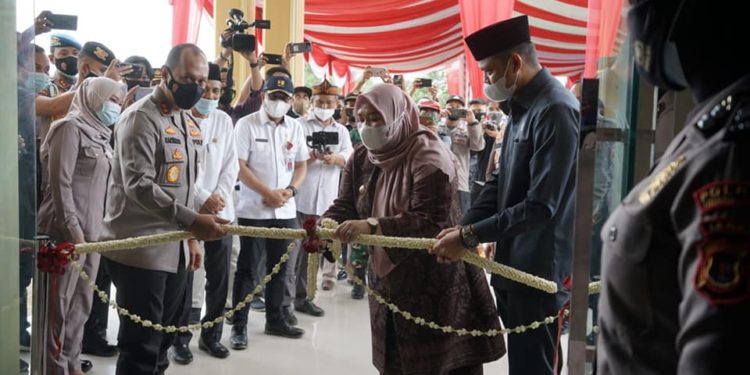 Bupati Muaro Jambi Hadiri Peresmian Gedung Mako Polsubsektor Sungai Gelam