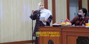 Masnah Busro Menghadiri dan Membuka Rakor Forum Kabupaten Muaro Jambi Sehat