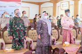 Bupati Muaro Jambi Masnah Busyro Mengikuti Acara Video Conference Lansung Dari Istana Negara