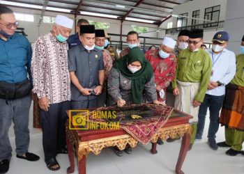 Pemerintah Kabupaten Muaro Jambi Meresmikan Pasar Rakyat Sengeti