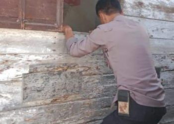 Berkat Aksi Heroik Kanit Sabhara Polsek Sungai Penuh,  Api Kompor Gas Berhasil Dipadamkan