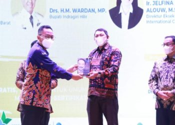 Jadi Narasumber Nasional , Wabup Hairan Ungkap Potensi Kelapa Dalam
