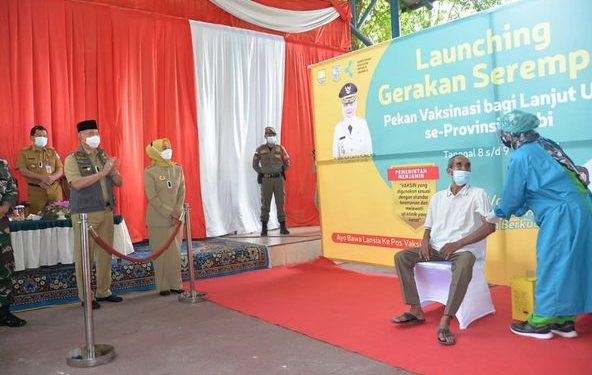 Pj. Gubernur Launching Gerakan Serempak Pekan Vaksin Lansia se-Provinsi Jambi