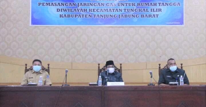 Bupati UAS Hadiri Giat Sosialisasi Pemasangan Jaringan Gas Untuk Rumah Tangga
