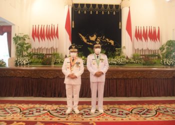 Dilantik Oleh Jokowi,  Al Haris – Sani Fokus Pemulihan Ekonomi