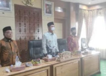 Wawako Antos Ikuti Kegiatan #PrayFromHome