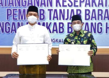 Bupati UAS Lakukan Penandatanganan Kesepakatan Bersama Dengan Pemkab Batanghari