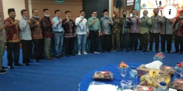 Wako Ahmadi Duduk Bersama dengan Dewan Provinsi ,Papar Tiga Isu Penting