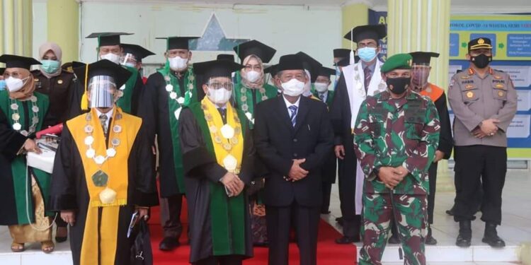Wagub Harap Wisudawan/Wati Bisa Mandiri Secara Ekonomi