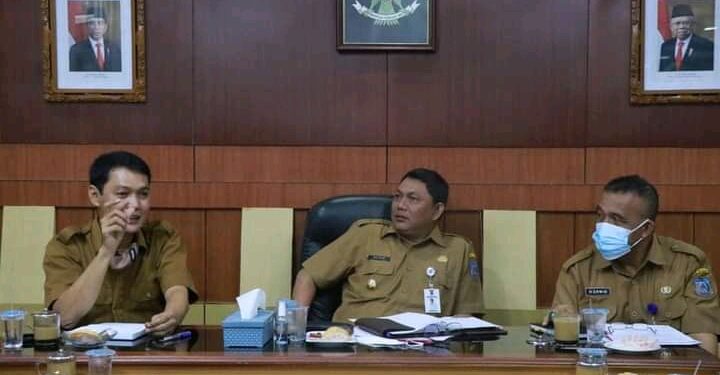 Wabup Hairan Pimpin Rapat Inventarisasi dan Evaluasi Perizinan PT. Rudi Agung Agralaksana (PT. RAAL) dan PT. Pradira Mahajana (PT. PMJ)