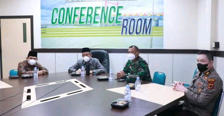 Sekda Tanjab Barat Ikuti Prosesi Pelantikan Bupati Defenitif Kabupaten Merangin