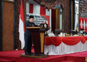 Hadiri Rapat Paripurna DPRD Provinsi Jambi, Al Haris Sampaikan Program Dumisake