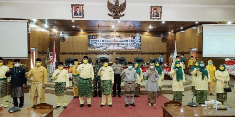 DPRD Tanjab Barat Gelar Rapat Paripurna Istimewa dalam Rangka Peringatan HUT Ke-56 Tanjab Barat