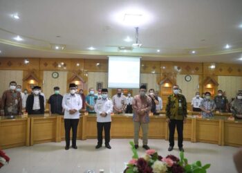 Gubernur Al Haris Kolaborasi Universitas Jambi Lakukan Kajian Pembangunan Mantap