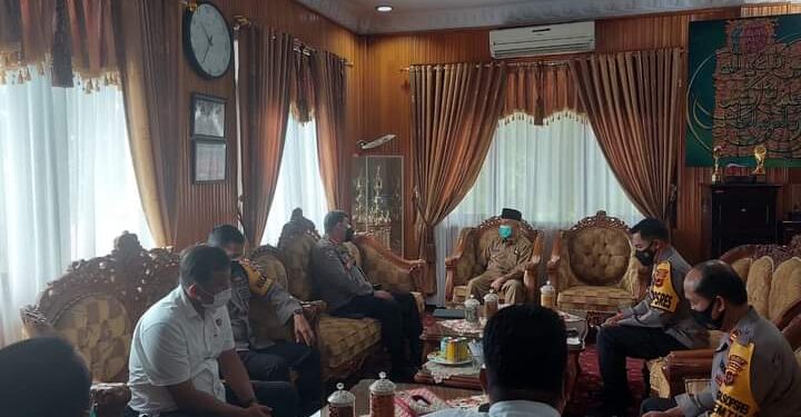 Bupati Adirozal Terima Kunjungan Dirbinmas Polda Jambi