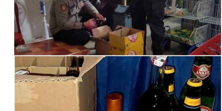 Razia Cafe Tempat Karaoke, Polsek Sungai Penuh Temukan 8 Botol Minuman Keras dan Tisu Magic
