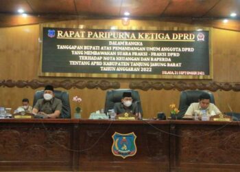 Wabup Hairan Hadiri Rapat Paripurna Ketiga Terkait Nota Keuangan dan APBD