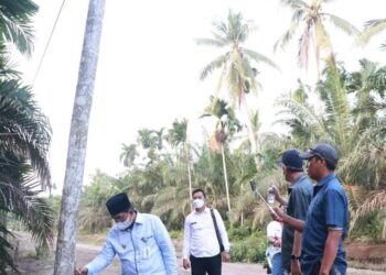 Bupati UAS Akan Koordinasi dengan PLN Terkait Tiang Listrik dari Batang Pinang