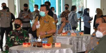 Buka Acara Gerakan Nasional Vaksinasi, Al Haris: Kegiatan Ini Sebagai Bentuk Sinergi antara BUMN dan Pemerintah Daerah