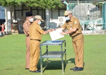 Serahkan SK Kenaikan Pangkat ASN, Al Haris Minta Tingkatkan Kinerja