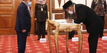 Lantik Komisaris dan Direktur, Gubernur Al Haris Minta PT. JII Kompetitif dan Profitable