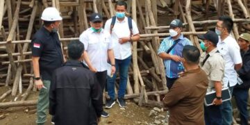 Kejati Jambi Didampingi Kejaksaan Negeri Sungai Penuh Tinjau Bendungan Untuk Percontohan