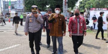Wagub Abdullah Sani Apresiasi Polda Jambi Laksanakan Vaksinasi untuk Pelajar dan Masyarakat