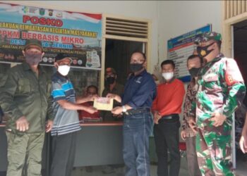 Pemdes Desa Sungai Jernih Kembali Salurkan Bantuan Langsung Tunai untuk Warga Terdampak Covid-19