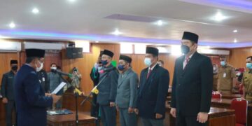 Lantik Pejabat Eselon lll dan IV, Bupati UAS : Jabatan Merupakan Amanah yang Harus Diemban dengan Baik