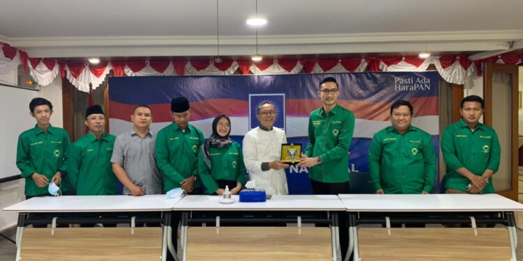 Bertemu Zulhas, Ketum DPP KAMSRI : Kami Berkomitmen Wujudkan SDM Unggul dan Berkualitas