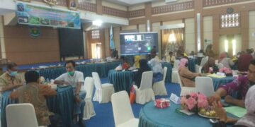 PJ Sekda Alfian Buka Pasar Lelang Komoditas Usaha Terpadu Kota Sungai Penuh