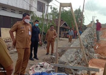 Wabup Hairan Hentikan Pembangunan Oprit Jembatan Parit Gompong