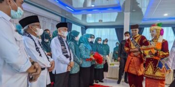 Bupati Adirozal Hadiri Pencanangan Keluarga Pelopor Perubahan