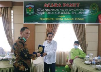 Wako AJB Lepas Pamit Ketua PN Dedi Kuswara